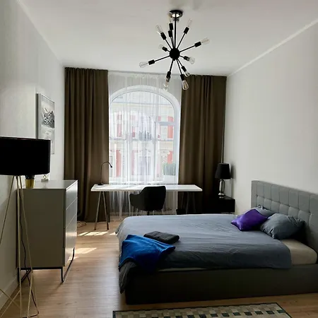 Appartement Beautiful, Spacious, Central 4br
