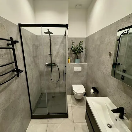 アパート Beautiful, Spacious, 4br *